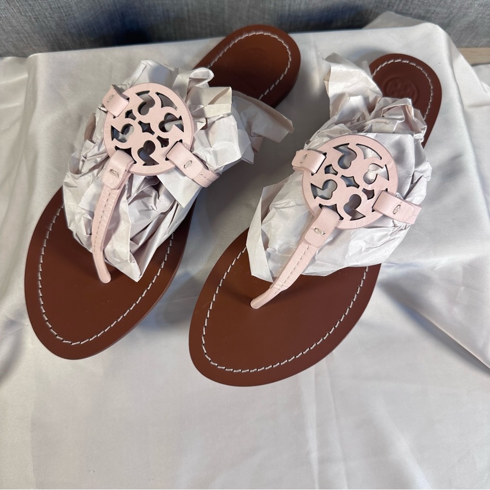 Tory Burch Pink Logo Thong Sandals on Brown Footbed - Picture 2 of 7